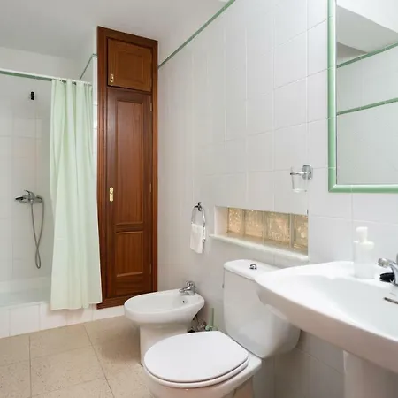 בית נופש Home2book Beach, Wifi *